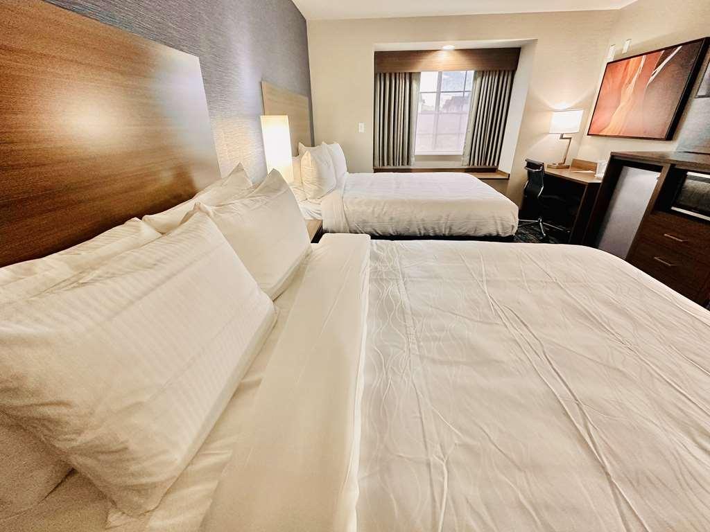 Best Western Bellemont Shadow Mountain Inn Room photo